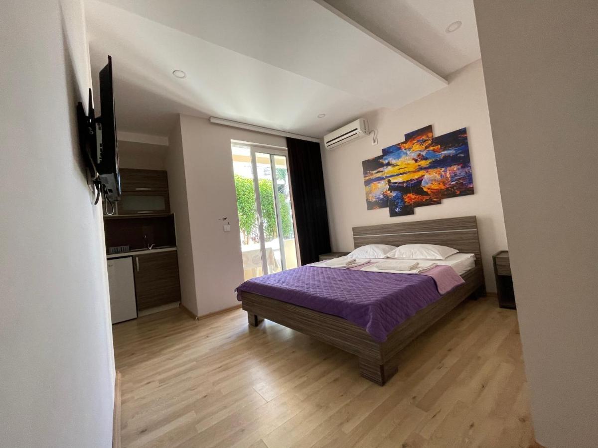 אולסינץ' Apartments Lati מראה חיצוני תמונה