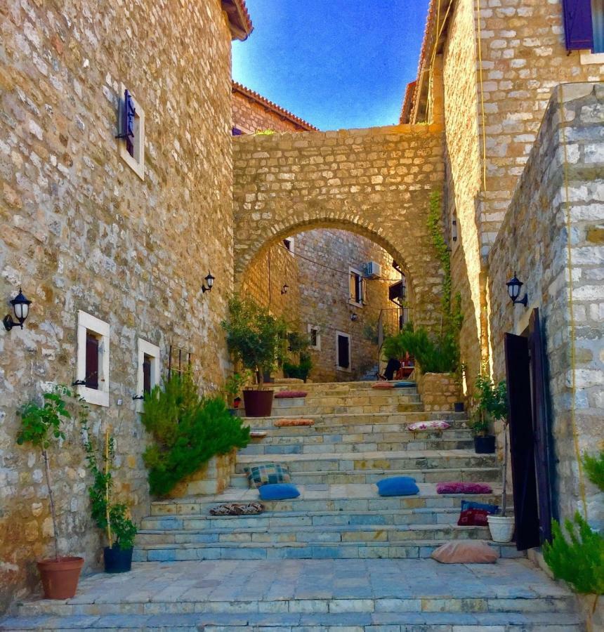 אולסינץ' Apartments Lati מראה חיצוני תמונה